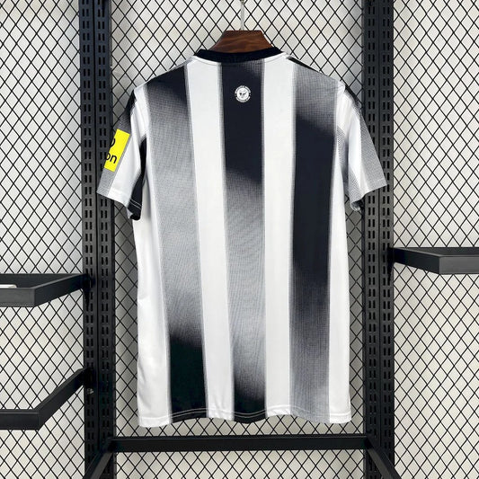Maillot de football domicile Newcastle United 2025/2026, qualité thaïlandaise 1:1